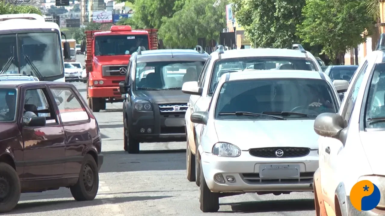 Patos de Minas lidera frota de veículos no Alto Paranaíba com mais de 57 mil automóveis 