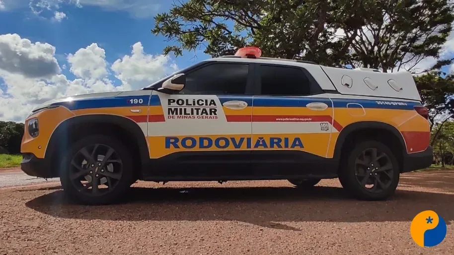 Foragido por organização criminosa é preso em ônibus na MG-188