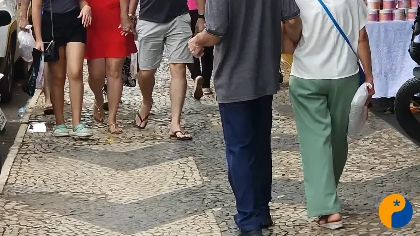 PMEs projetam aumento nas vendas para o Dia das Mães, mas maioria não planeja ações, aponta pesquisa