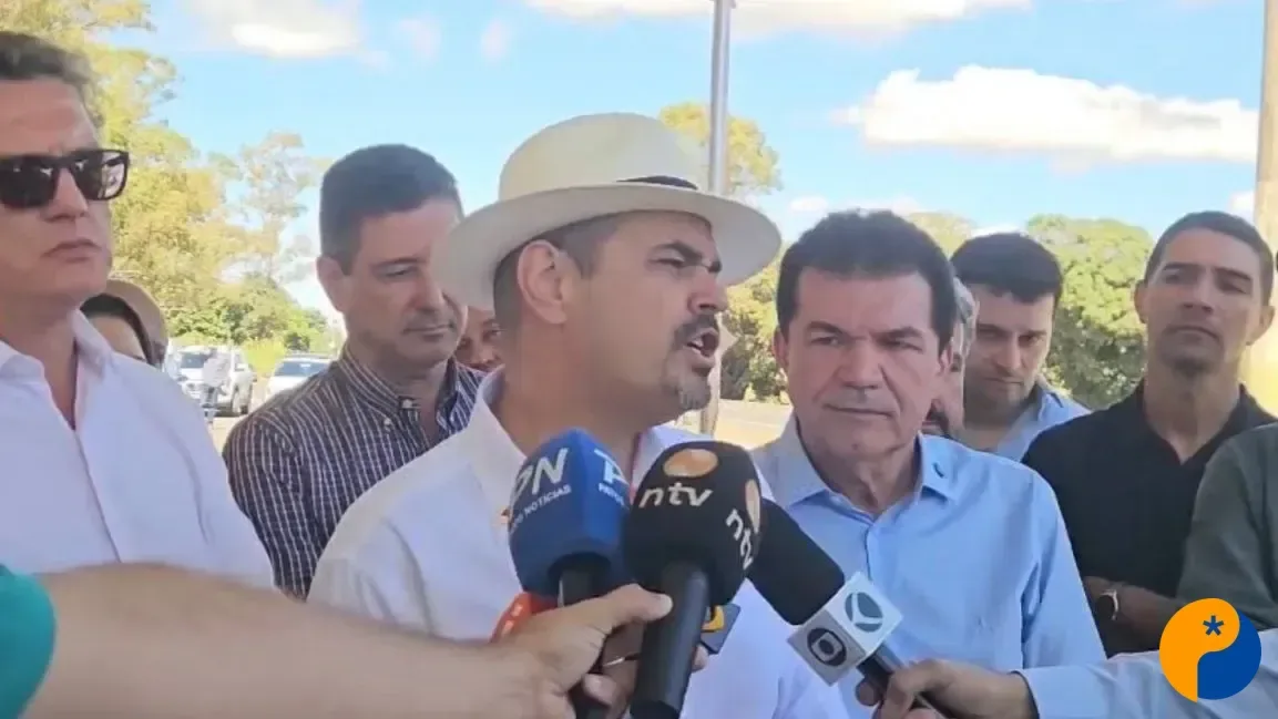 Mateus Simões critica gestão de Patos de Minas, indica transferência de Regional de Saúde e chama Falcão de mentiroso
