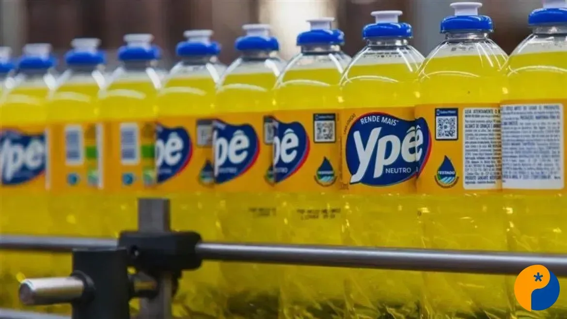 Supermercados orientam consumidores sobre reembolso de produtos da Ypê após casos de contaminação