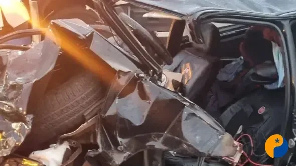Motorista morre após grave colisão entre carro e tritrem na BR-146, em Serra do Salitre