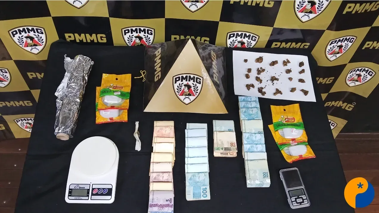 Polícia Militar cumpre mandado e apreende drogas e mais de R$ 17 mil