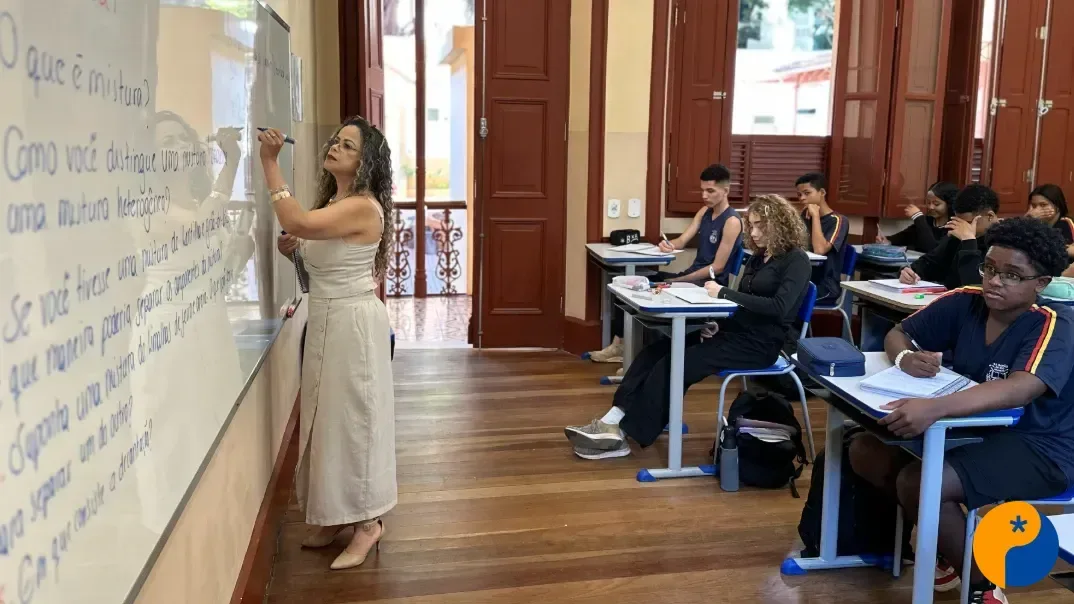 Governo de Minas nomeia mais 200 aprovados da Educação e convocações passam de sete mil 