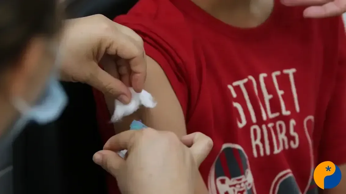Minas Gerais inicia campanha para atualizar vacinação de crianças e adolescentes até 14 anos 