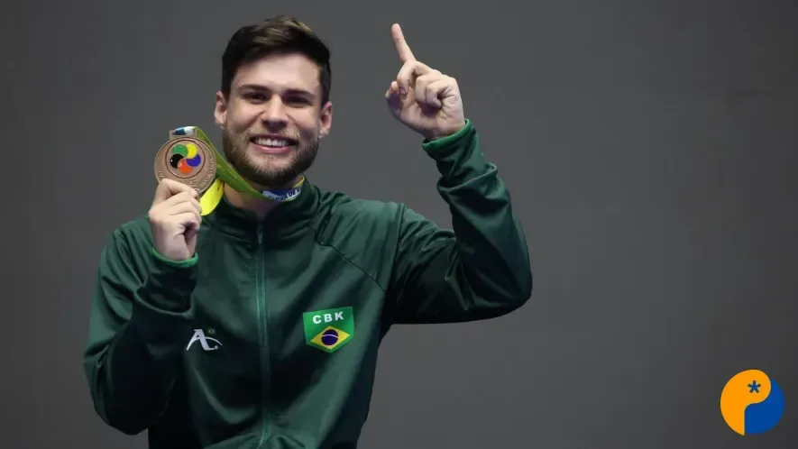 Patense Rafael Nascimento conquista medalha de bronze no Pan-Americano de Karatê