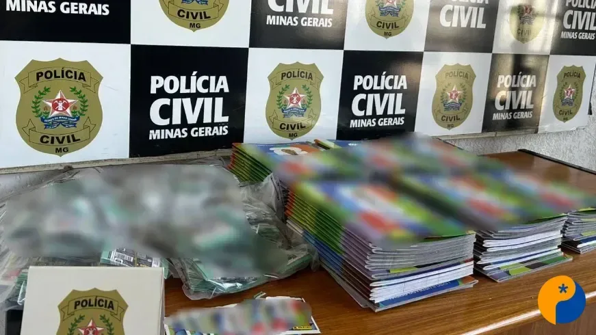 Polícia Civil apreende álbuns e figurinhas falsificados da Copa do Mundo em Patos de Minas 