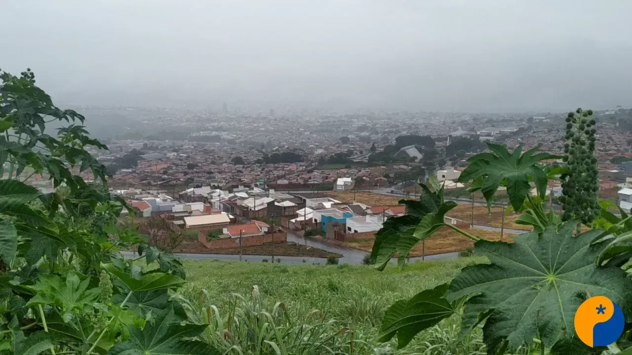 Patos de Minas registra chuvas fora de época e inverno deve ter clima instável