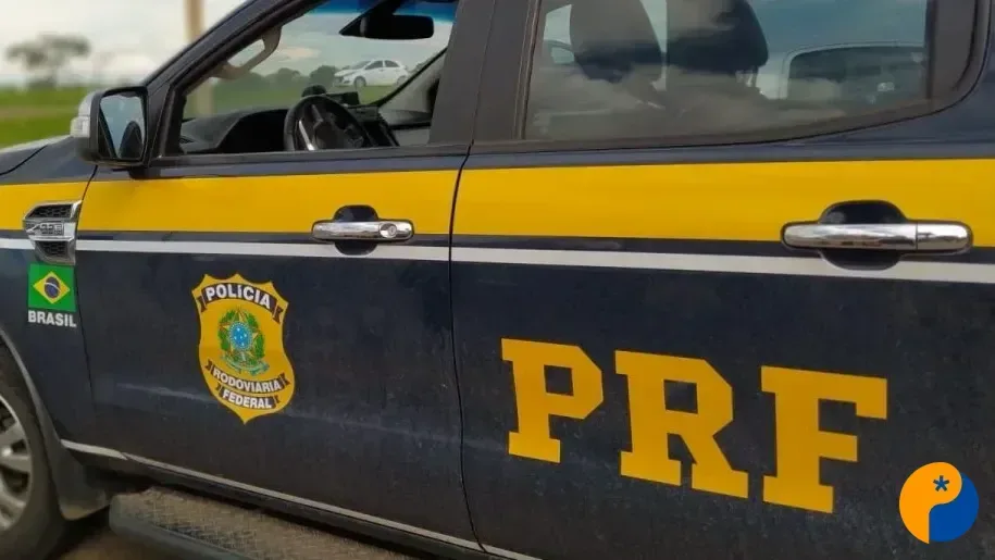 Jovem é preso com quase 300 gramas de crack em ônibus na BR-365, em Patos de Minas