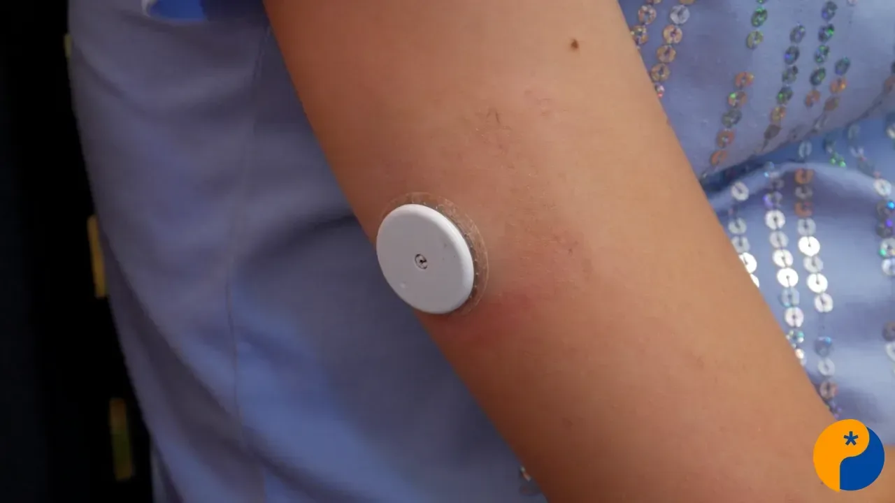 Prefeitura de Patos de Minas inicia distribuição de sensores de glicemia para pacientes com diabetes