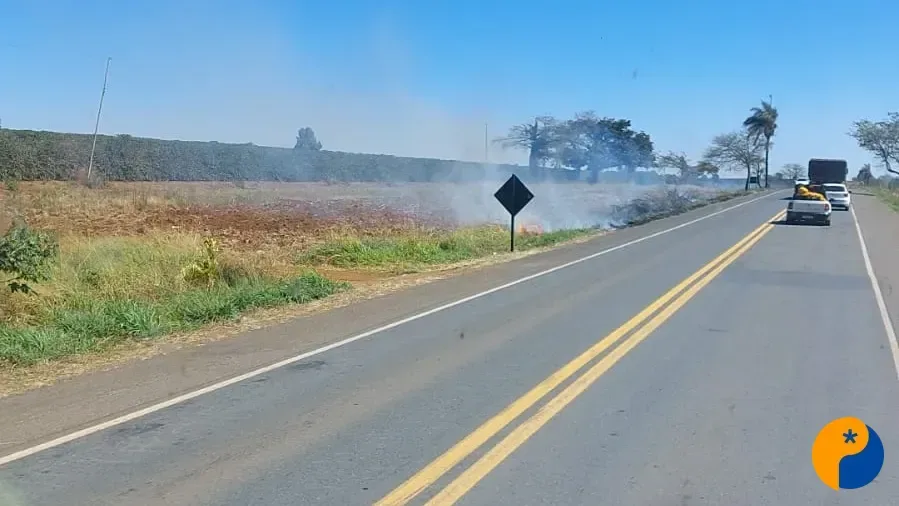 Trote mobiliza Corpo de Bombeiros para falsa ocorrência de incêndio em caminhão na BR-354