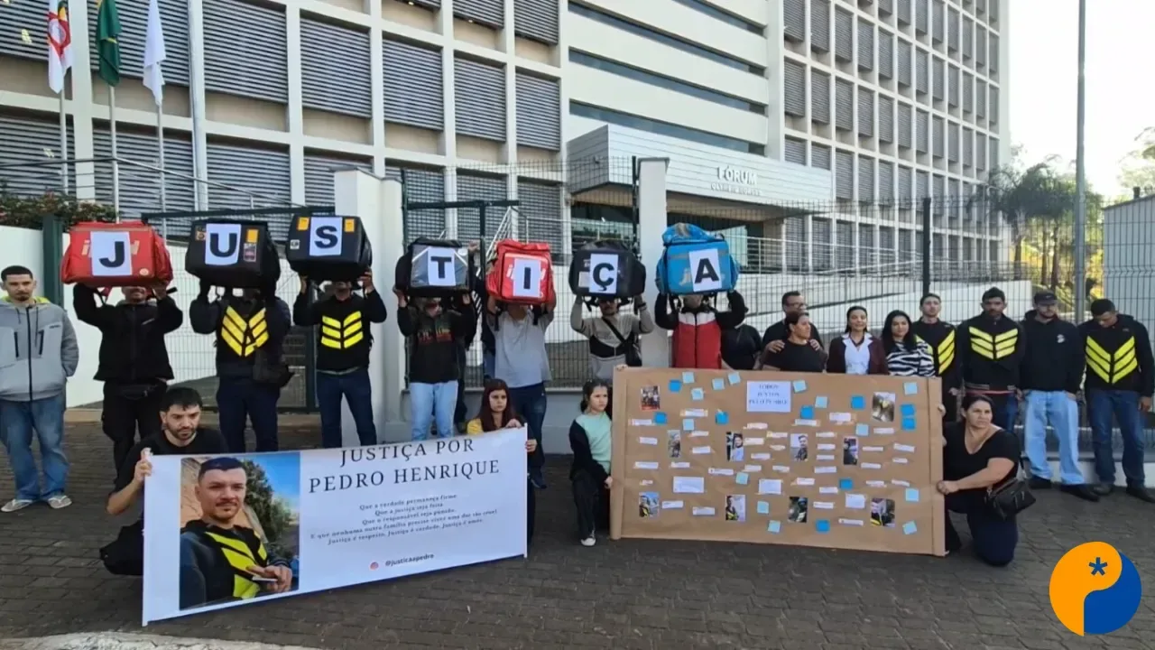 Julgamento de acusado pela morte de entregador na Avenida JK reúne familiares e mobiliza comunidade em Patos de Minas