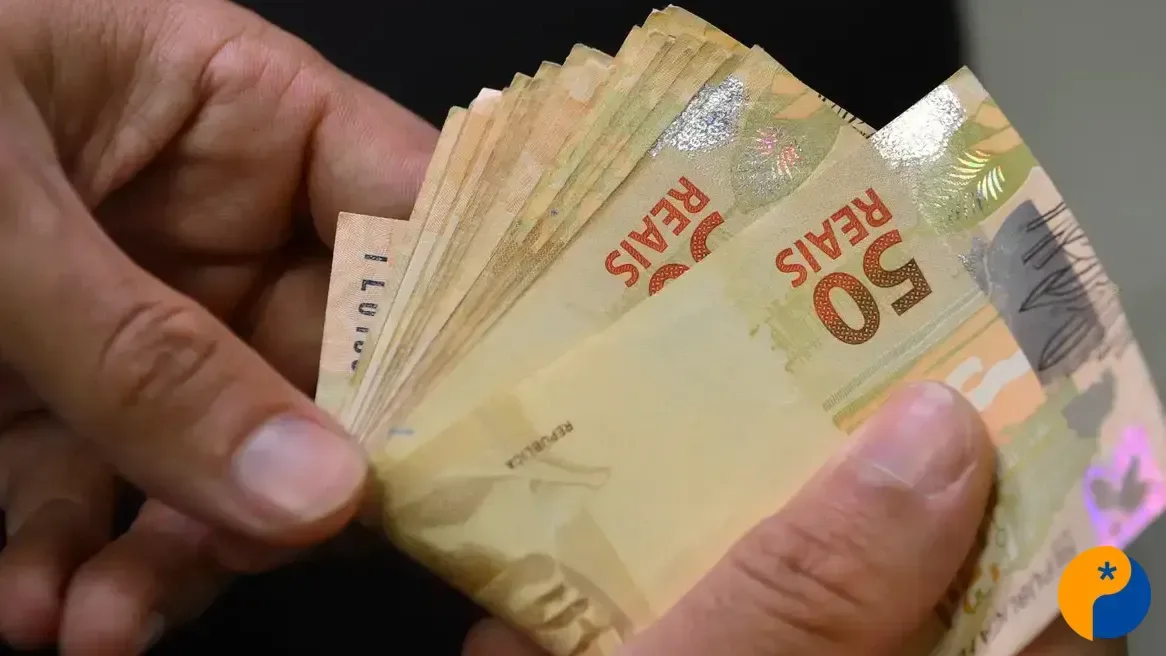 Governo prevê salário mínimo de R$ 1.741 em 2027, R$ 120 acima do valor atual