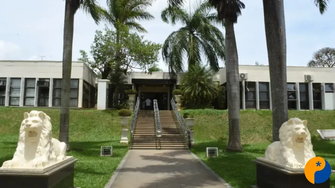 Médico preso por suspeita de importunação sexual é afastado pela Prefeitura de Patrocínio