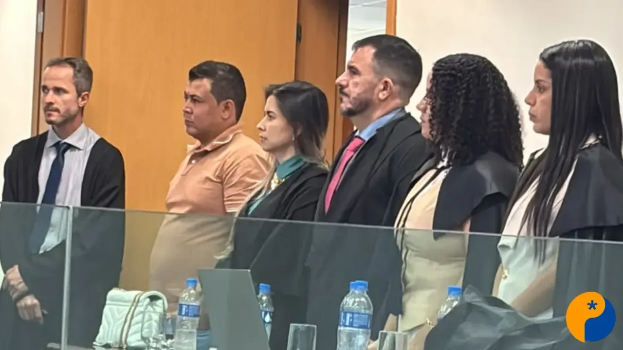 Homem é condenado a 3 anos e 10 dias em regime aberto por tentar matar ex-companheiro de namorada