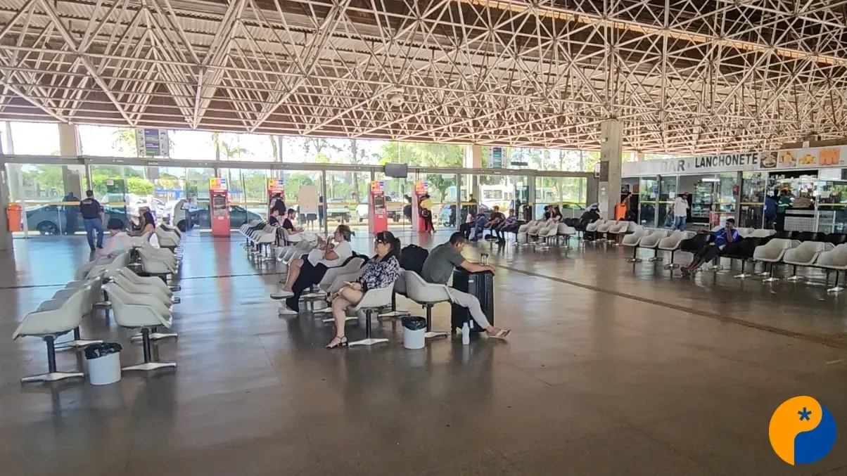 Passagens de ônibus ficam mais caras e reajuste chega a 7,49% em Minas Gerais