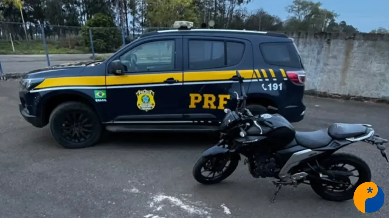Moto é apreendida com chassi, motor e placa adulterados na BR-365, em Patos de Minas