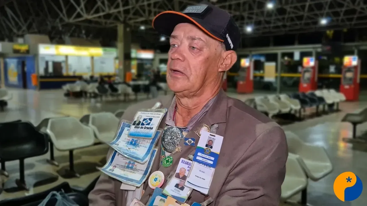 Elias do Crachá vive nas ruas e busca ajuda para ter onde morar em Patos de Minas