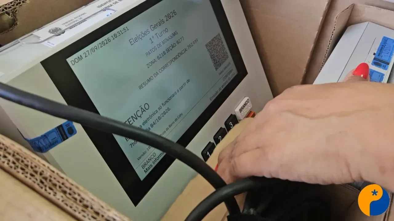 Urnas eletrônicas passam por última conferência antes das eleições em Patos de Minas