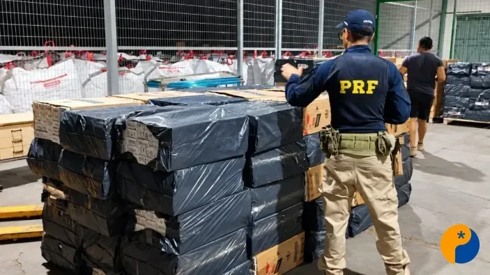 Motorista é preso transportando 105 mil maços de cigarros paraguaios com destino a Patrocínio