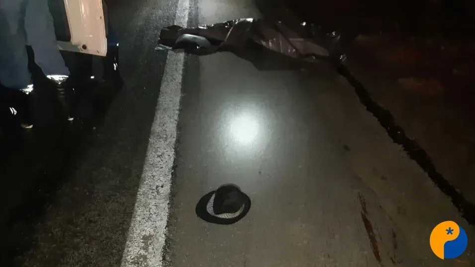 Pedestre morre atropelado na BR-262, em Campos Altos; motorista fugiu do local