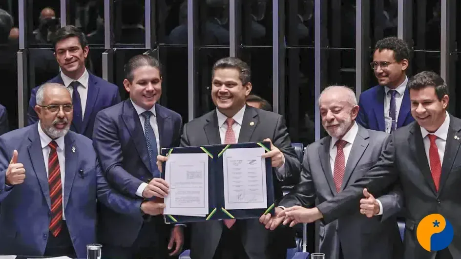 Congresso promulga fim da escala 6x1; nova jornada de 5x2 começa a valer em 60 dias 