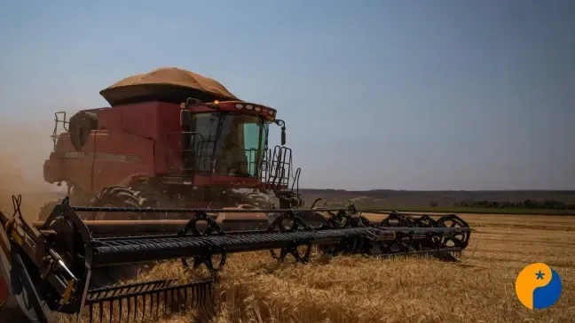 Venda de máquinas agrícolas cai 15,8% no Brasil até agosto, aponta Anfavea