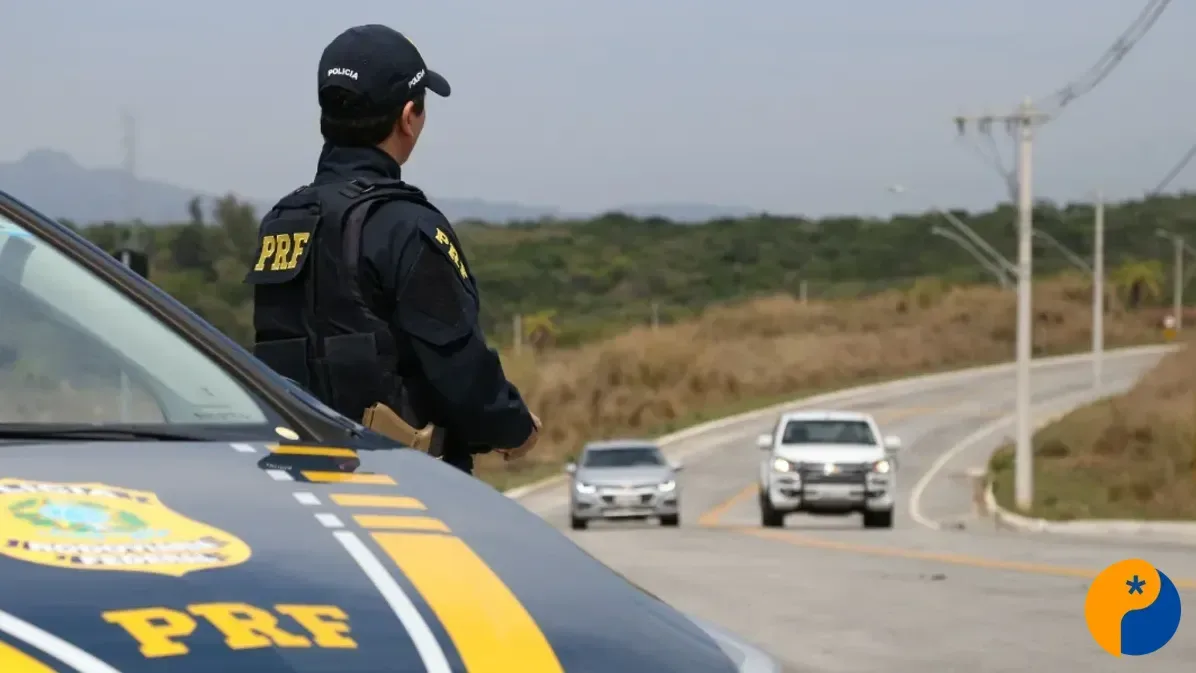 PRF restringe tráfego de veículos de carga em rodovias federais de Minas Gerais no domingo
